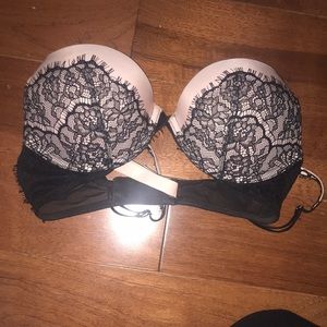 Adore Me pink and black emanuelle style.32C. Gently used.